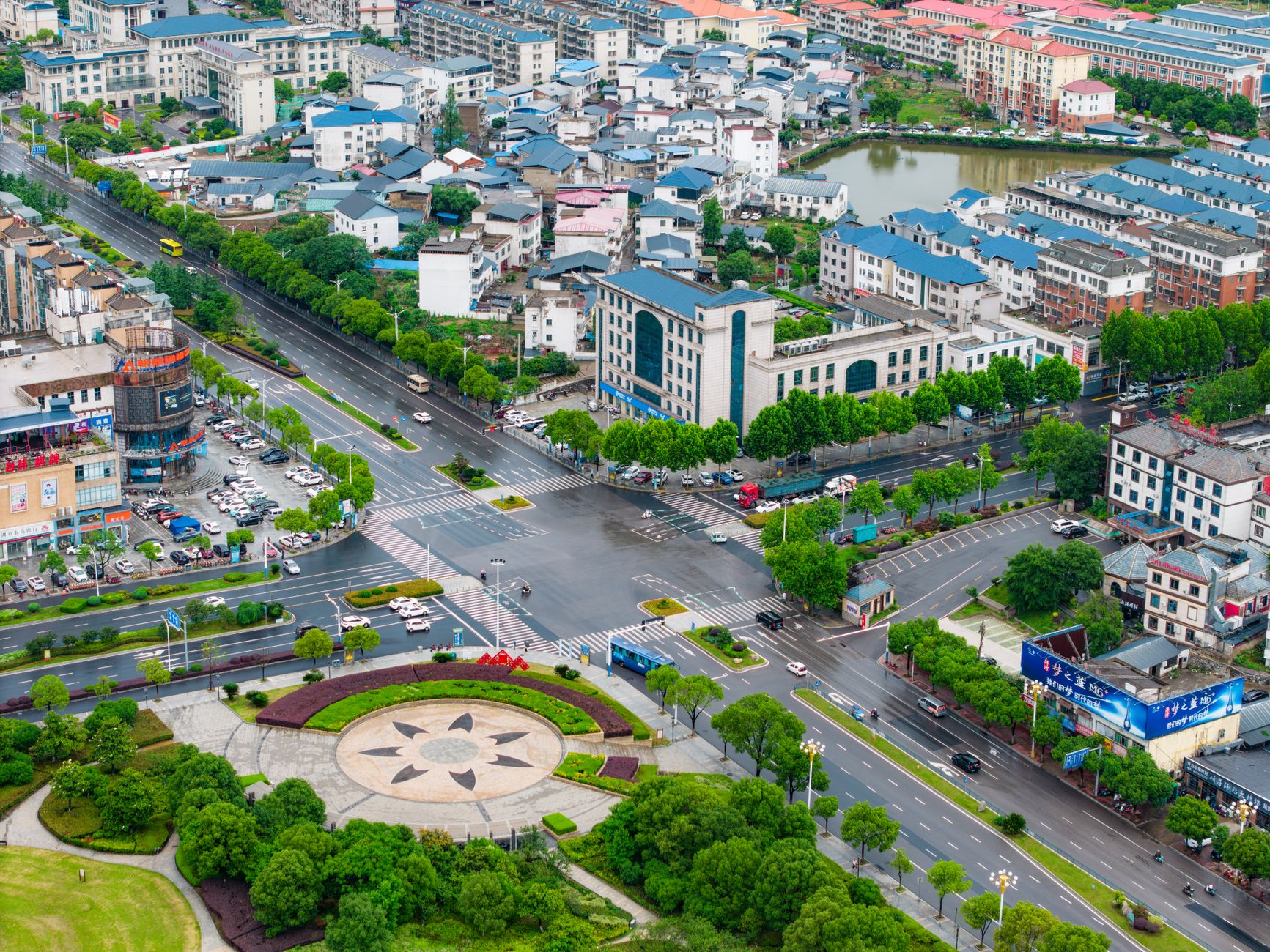Aerial view of a modern planned city, representative of the Dholera smart-city vision